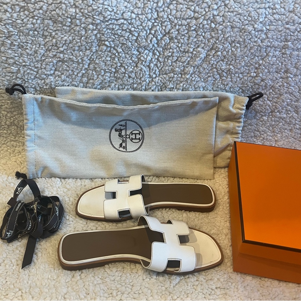 HERMES oran white leather sandals size 7